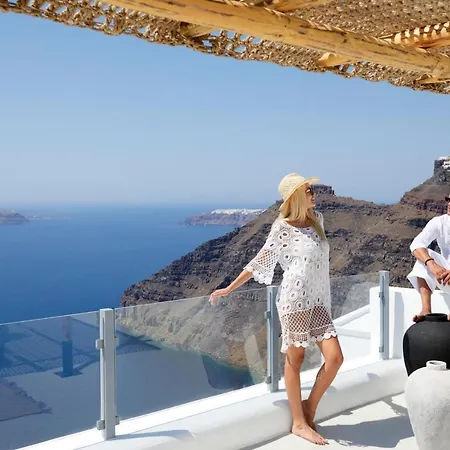 U & Me Fira (Santorini)